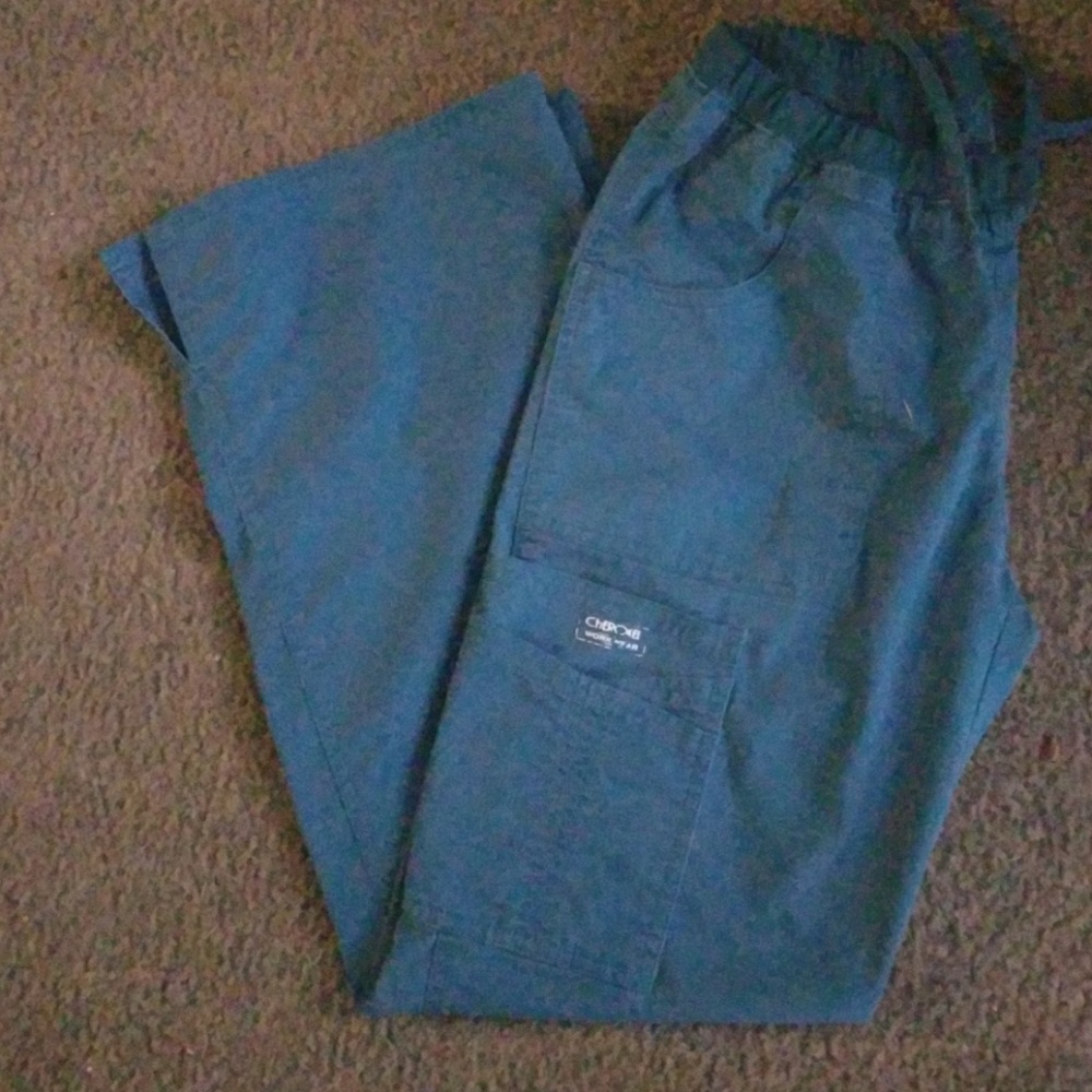 Scrub bottoms